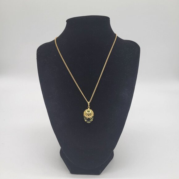 Sarah Coventry Jewelry - Juliana Parure-Delizza Elster Parure Sarah Coventry "Touch of Elegance" Necklace